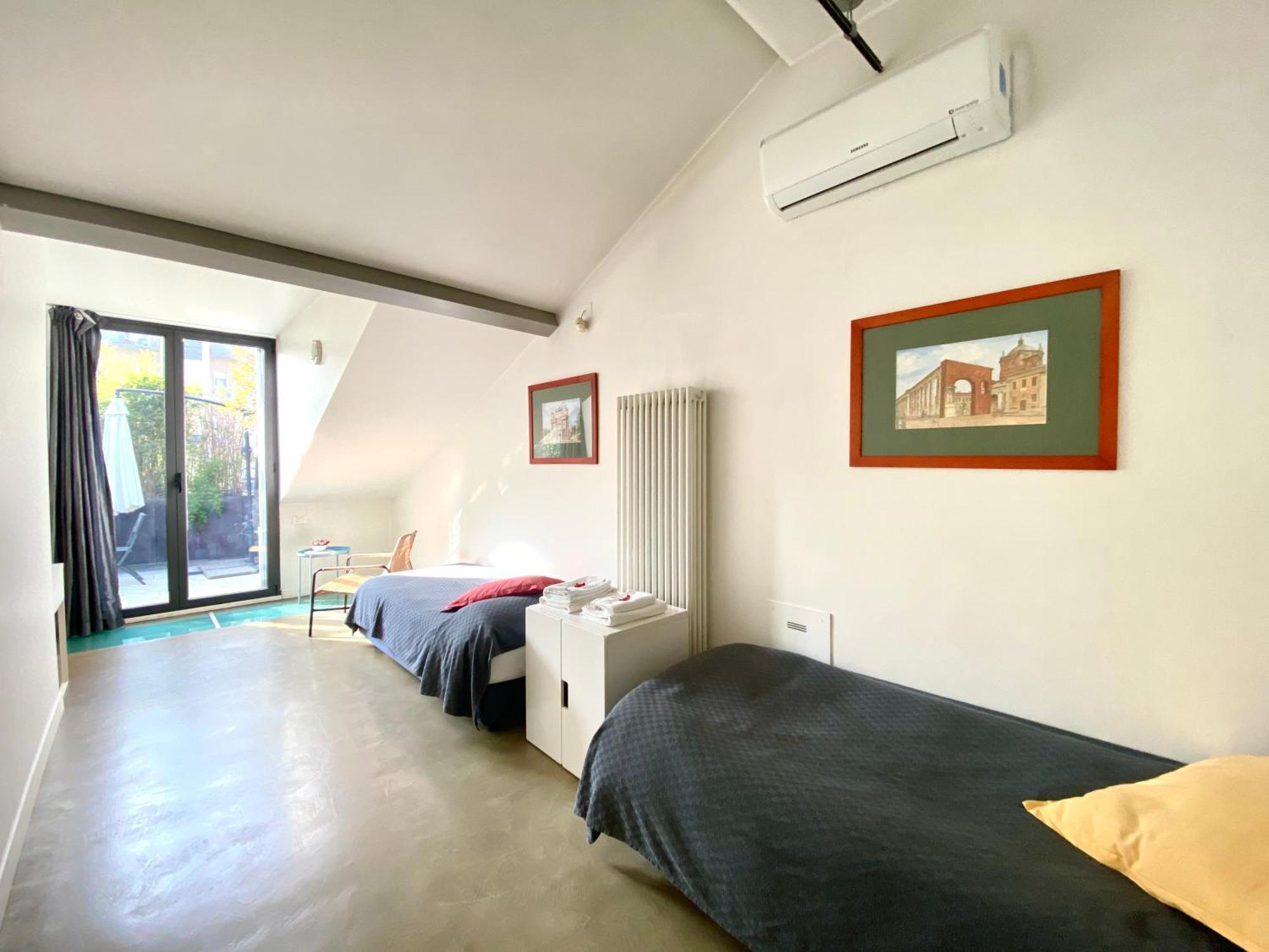 Апартаменты Loft Sant Ambrogio With Terrance Милан Экстерьер фото